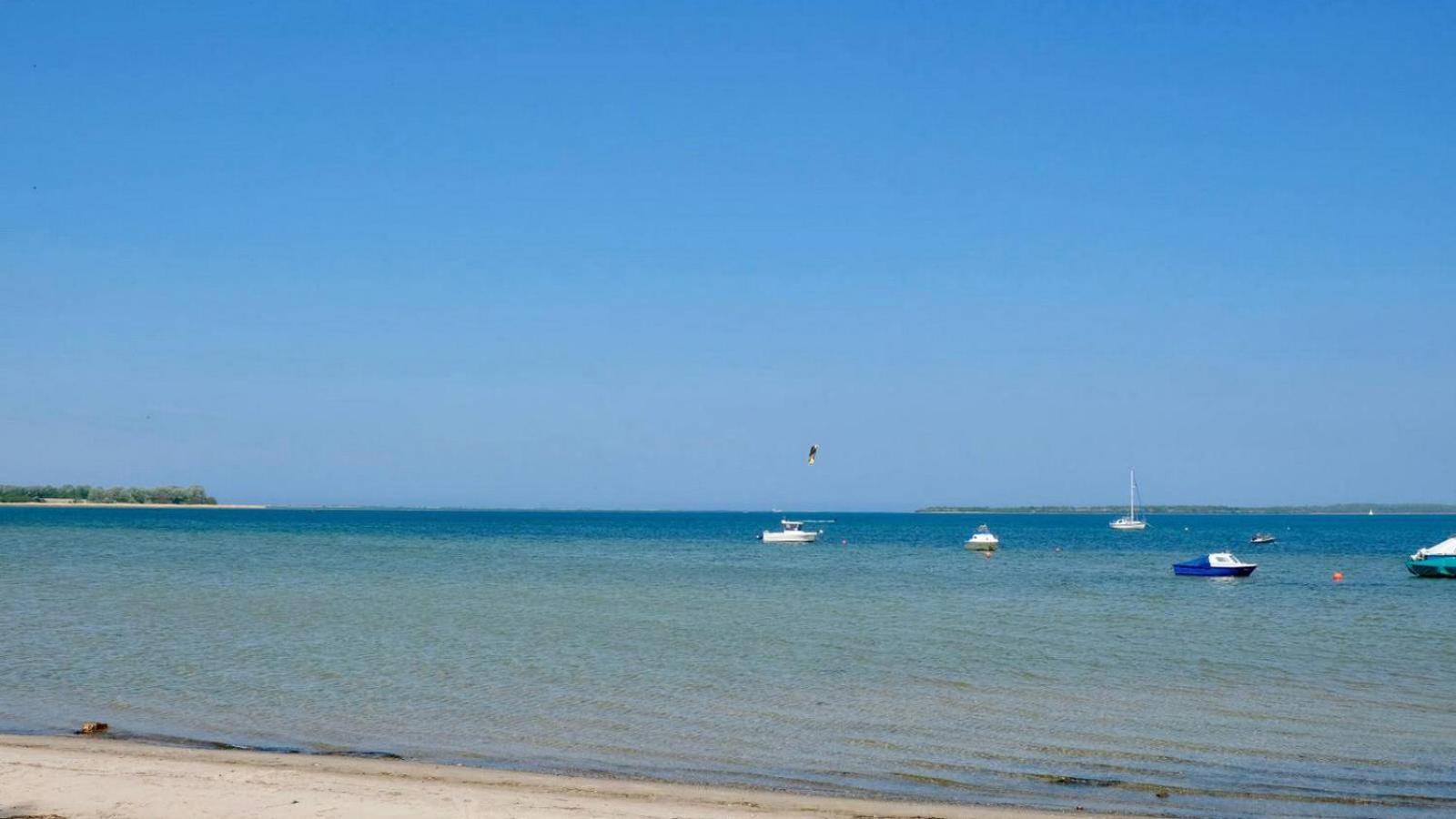 Werder Chalet -- Wolke 7 -- Ostsee-Strand 150M I Sauna I Ekamin I Tiny House Fuer 2 Personen I By "Meyers Am Meer" Boiensdorf Экстерьер фото